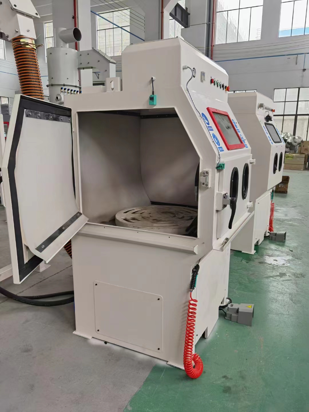 磐石移动式抛丸机的工作原理?