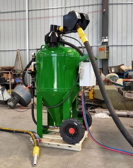 磐石移动式喷砂机 户外施工效率翻倍